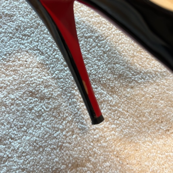 Christian Louboutin Very Prive 39.5 - Picture 7 of 8